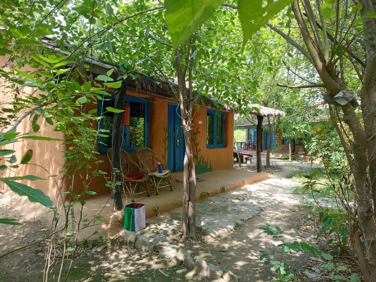Hotel Camp Hornbill Corbett Rāmnagar Exterior foto