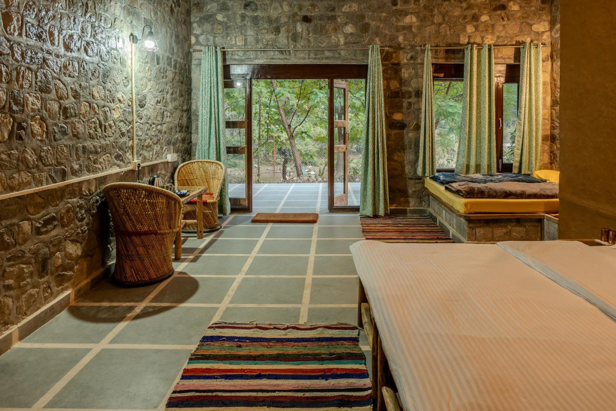 Hotel Camp Hornbill Corbett Rāmnagar Exterior foto