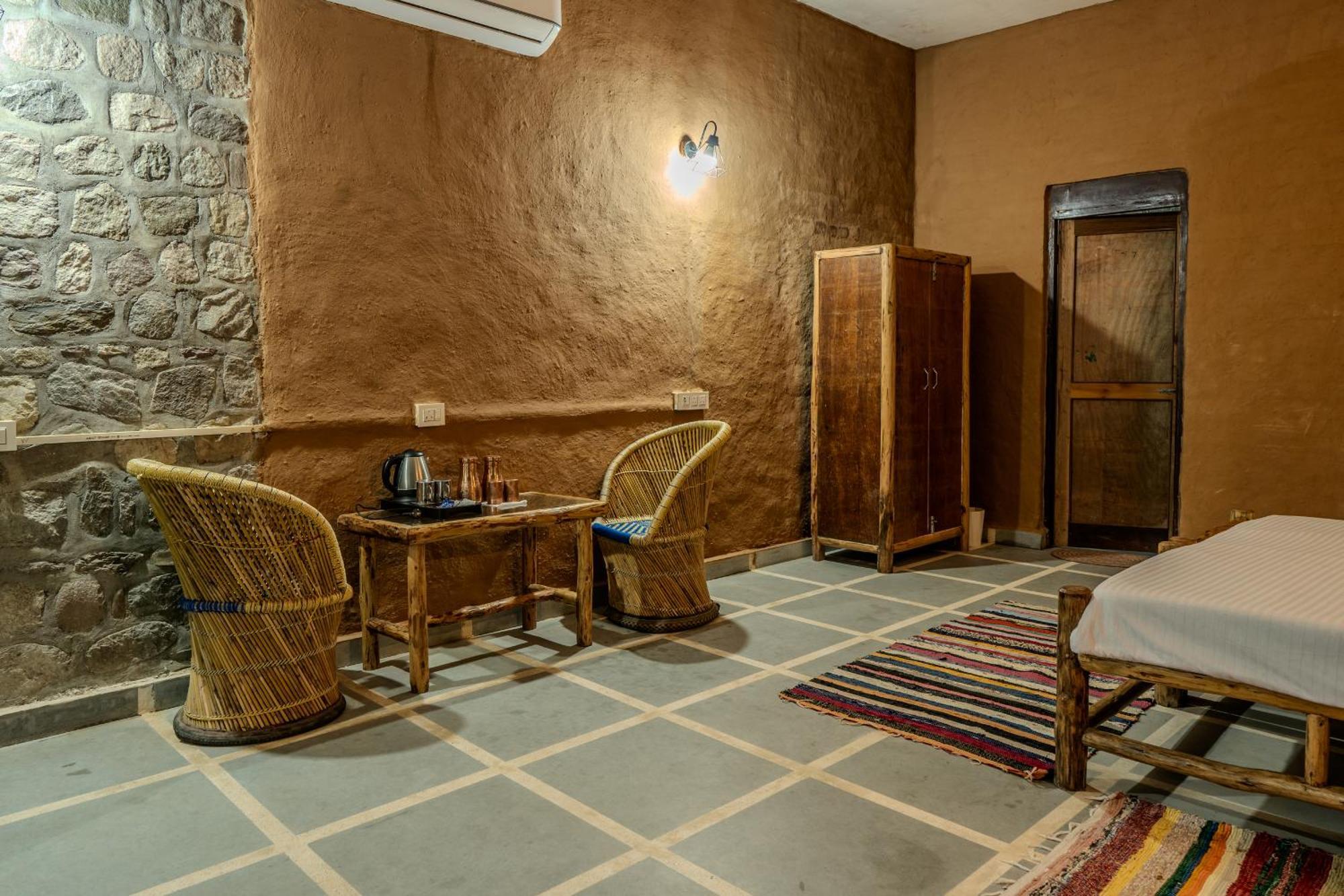 Hotel Camp Hornbill Corbett Rāmnagar Exterior foto
