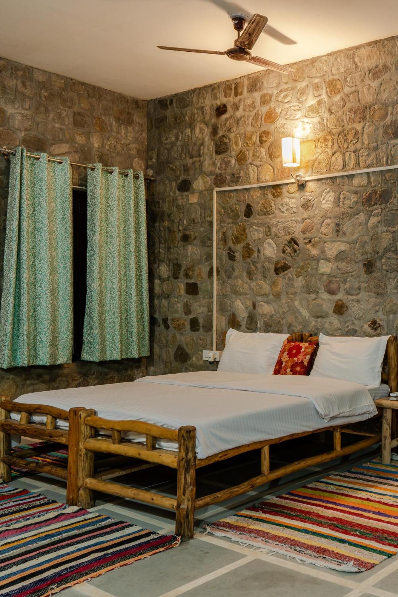 Hotel Camp Hornbill Corbett Rāmnagar Exterior foto